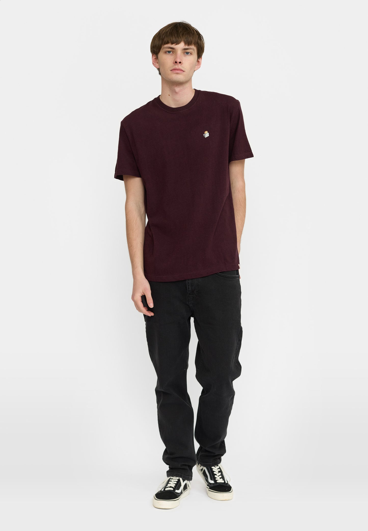 T-Shirt TOA Burgundy – Élégance décontractée en coton bio