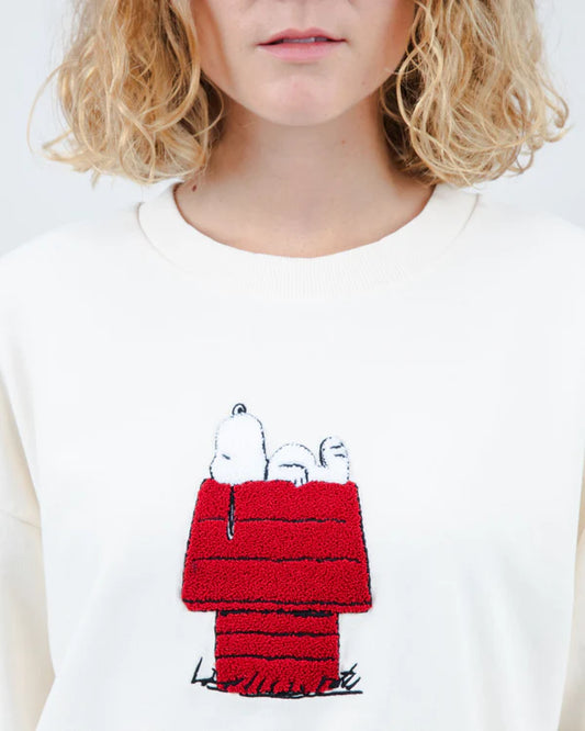Sweatshirt Peanuts Doghouse Rounded -  Le Confort Doux et Iconique