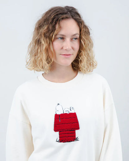 Sweatshirt Peanuts Doghouse Rounded -  Le Confort Doux et Iconique