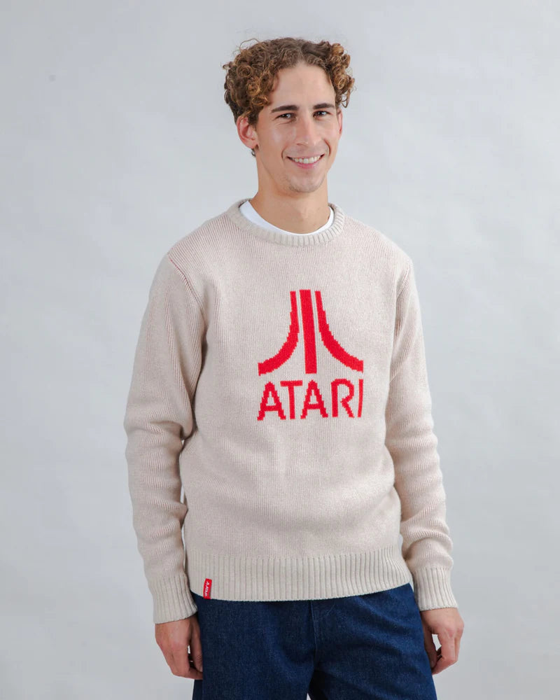 Pull Atari Jacquard – L’icône geek en maille rouge