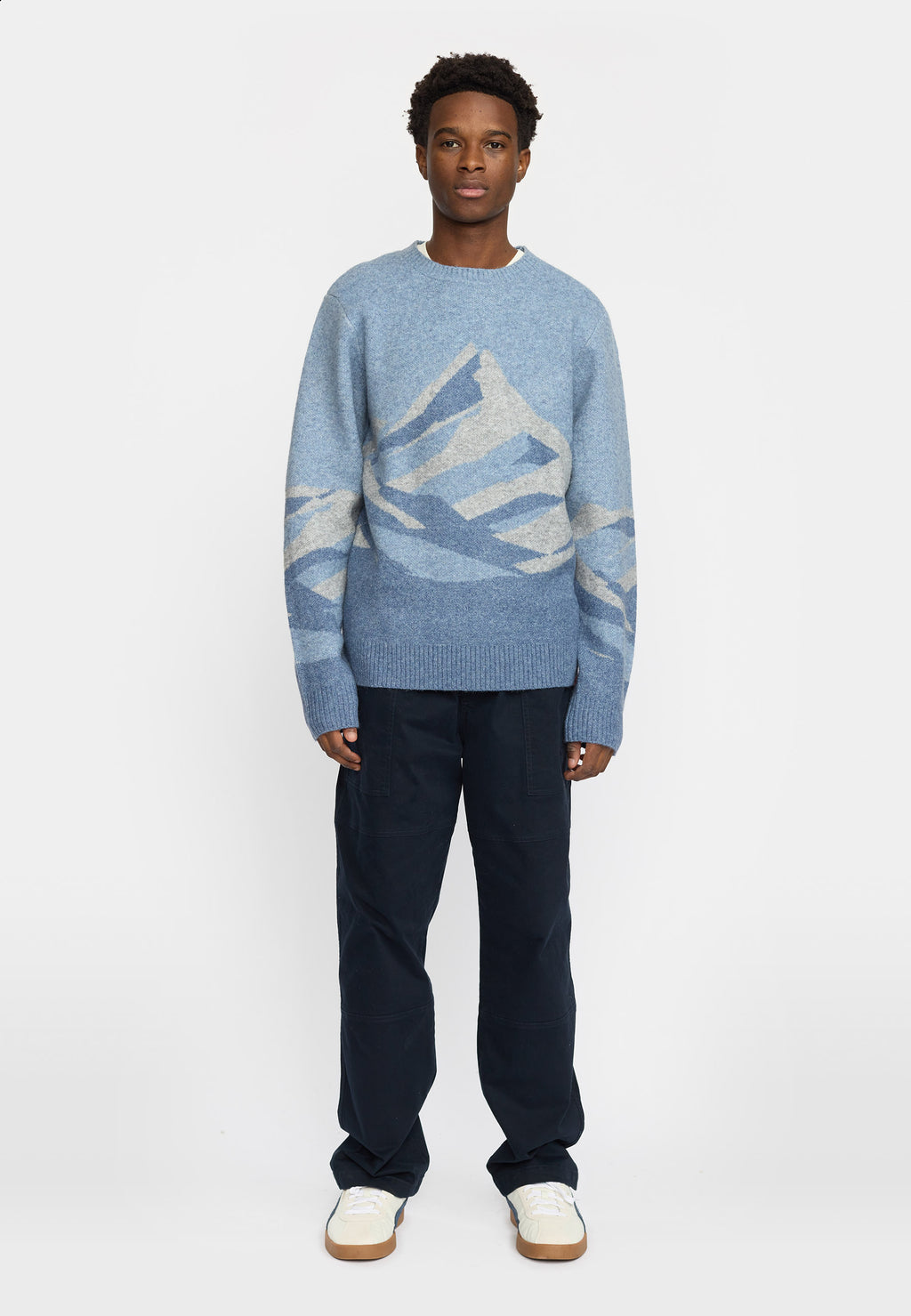 Pull Sweater Blue – Motif montagne, style affirmé