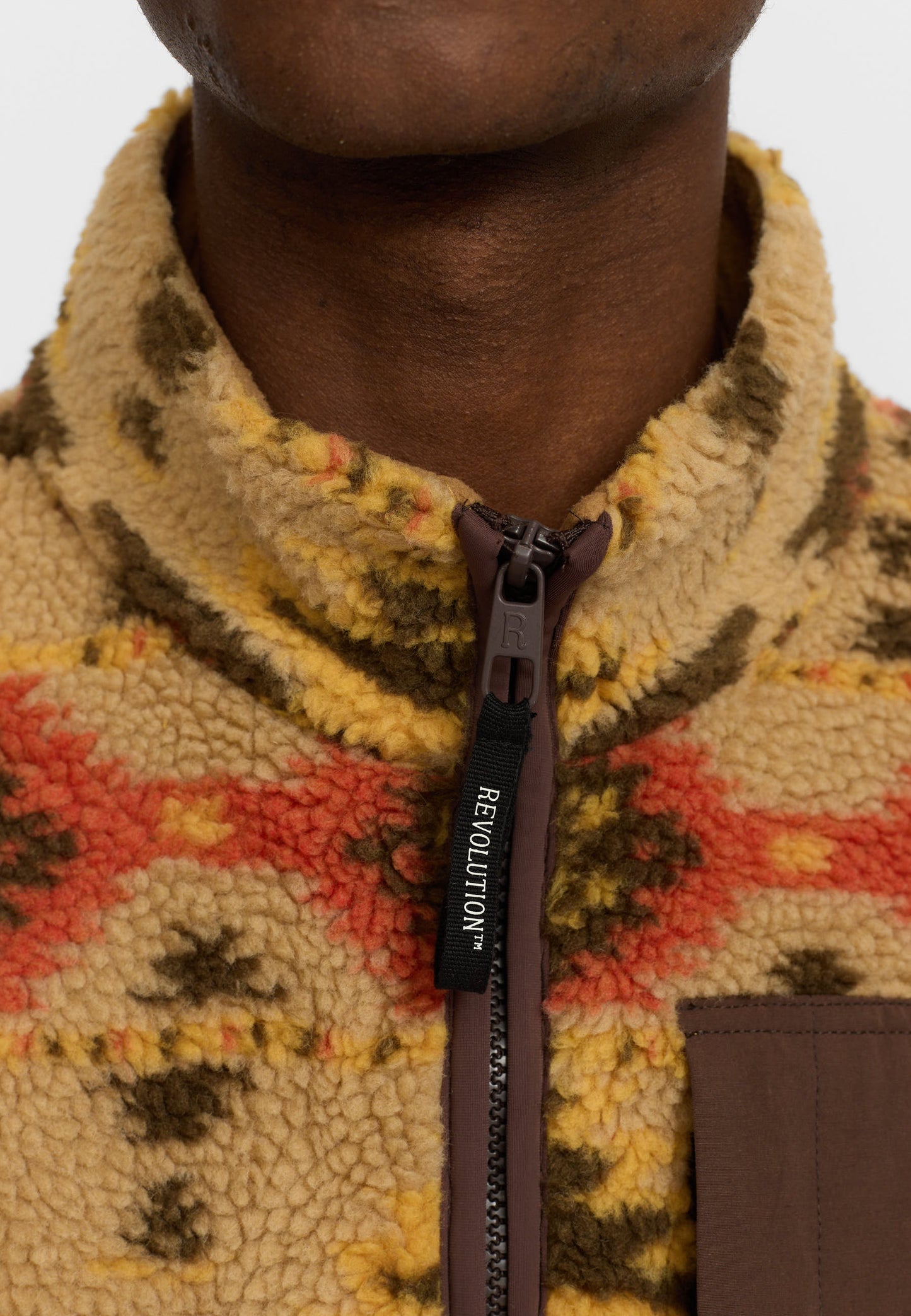 Veste Teddy Jacket – Le blouson “fourrure” urbain qui réchauffe