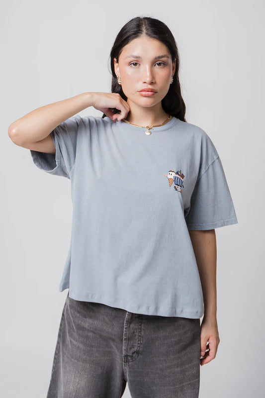 T-shirt Washed Ice Cream Steel – Fraîcheur et Style Moderne
