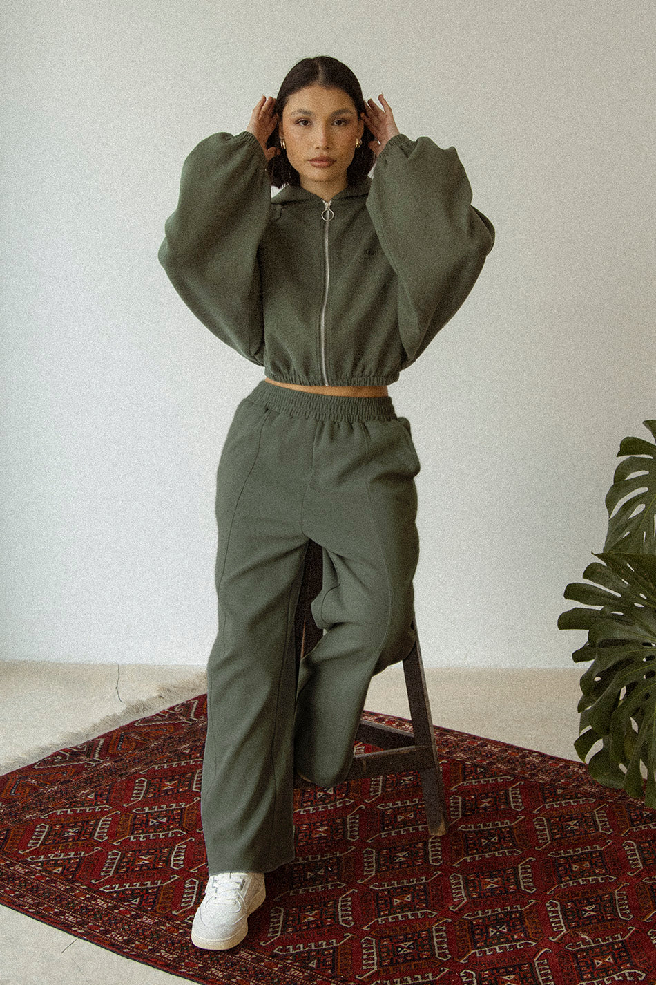 Veste Zipper Giulia Olive – L’élégance streetwear