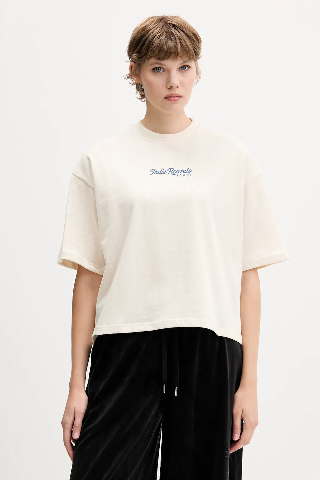 T-shirt Live Fest Beige – Le basique graphique qui fait la différence