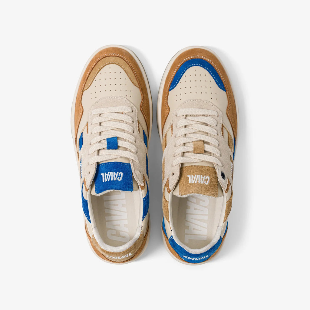 Baskets basses Playground Azure Latte – L’Élégance Décontractée au Quotidien