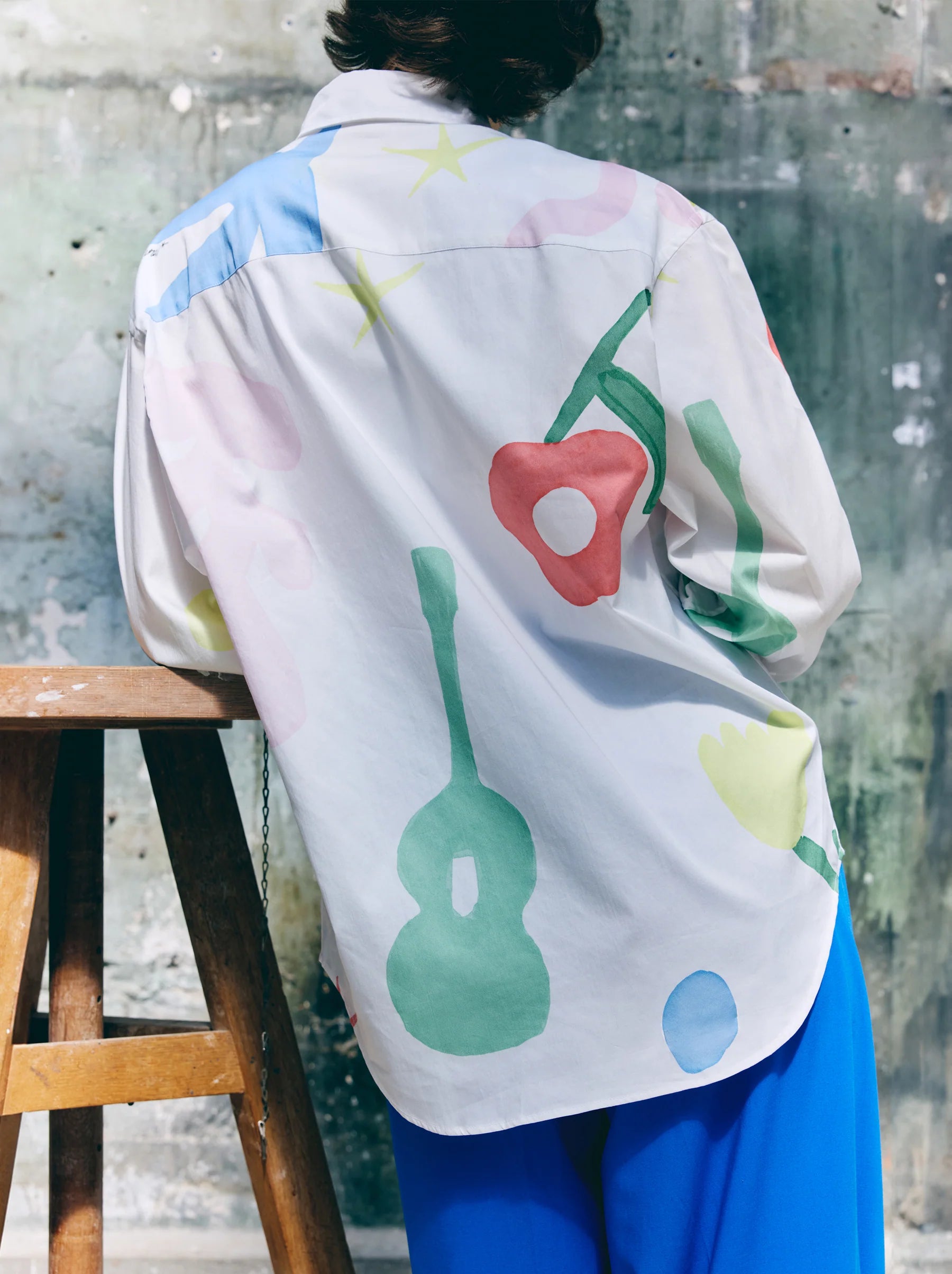 Chemise Unisexe Aquarelle – Élégance Artistique