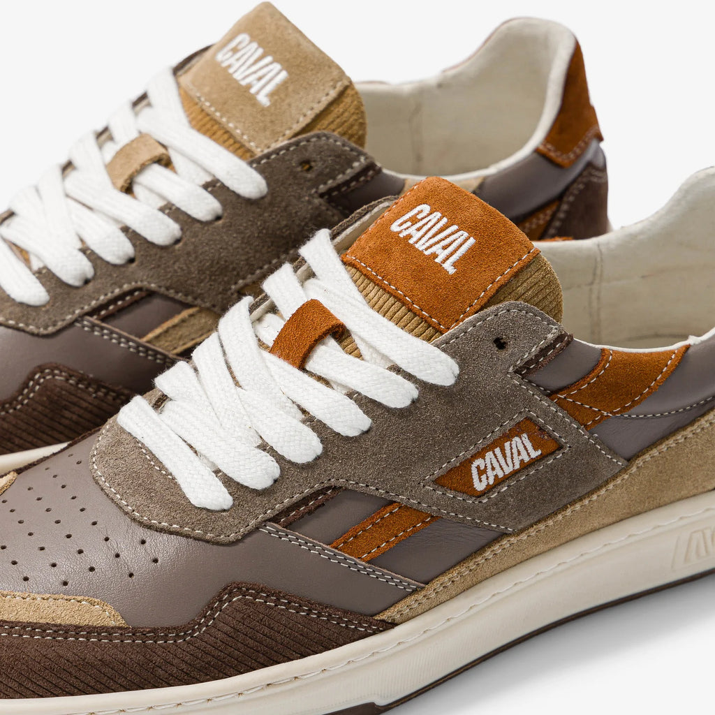 Baskets basses Playground Chestnut Corduroy – Style Rétro et Confort Premium