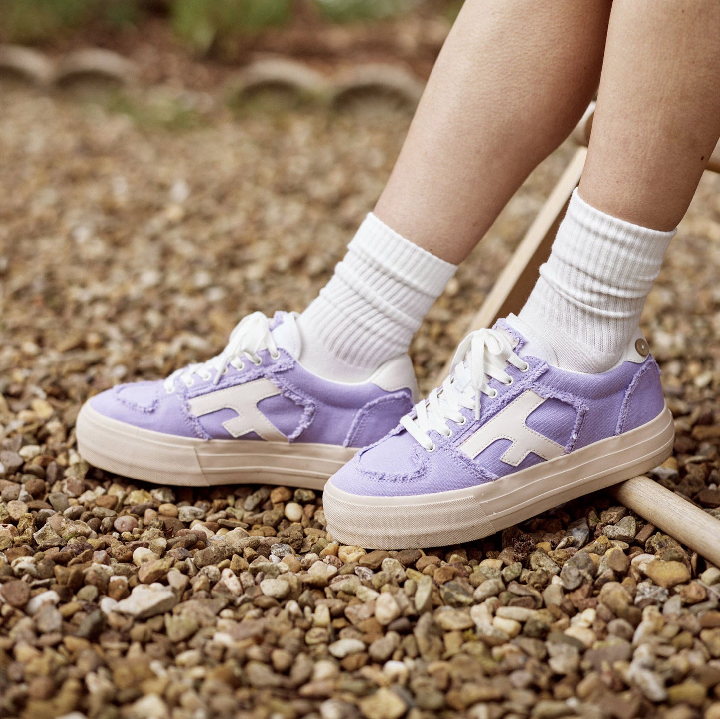 Baskets basses Walnut Platform – Élégance et confort