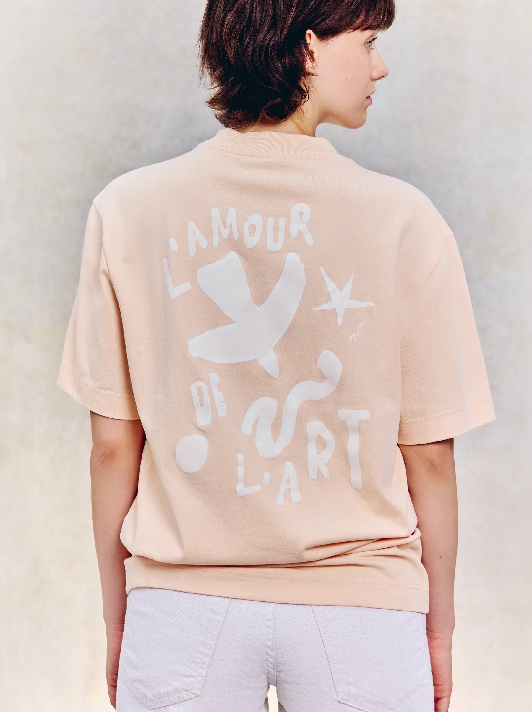 T-Shirt L’Amour de L’Art – Fraîcheur & Style Naturel