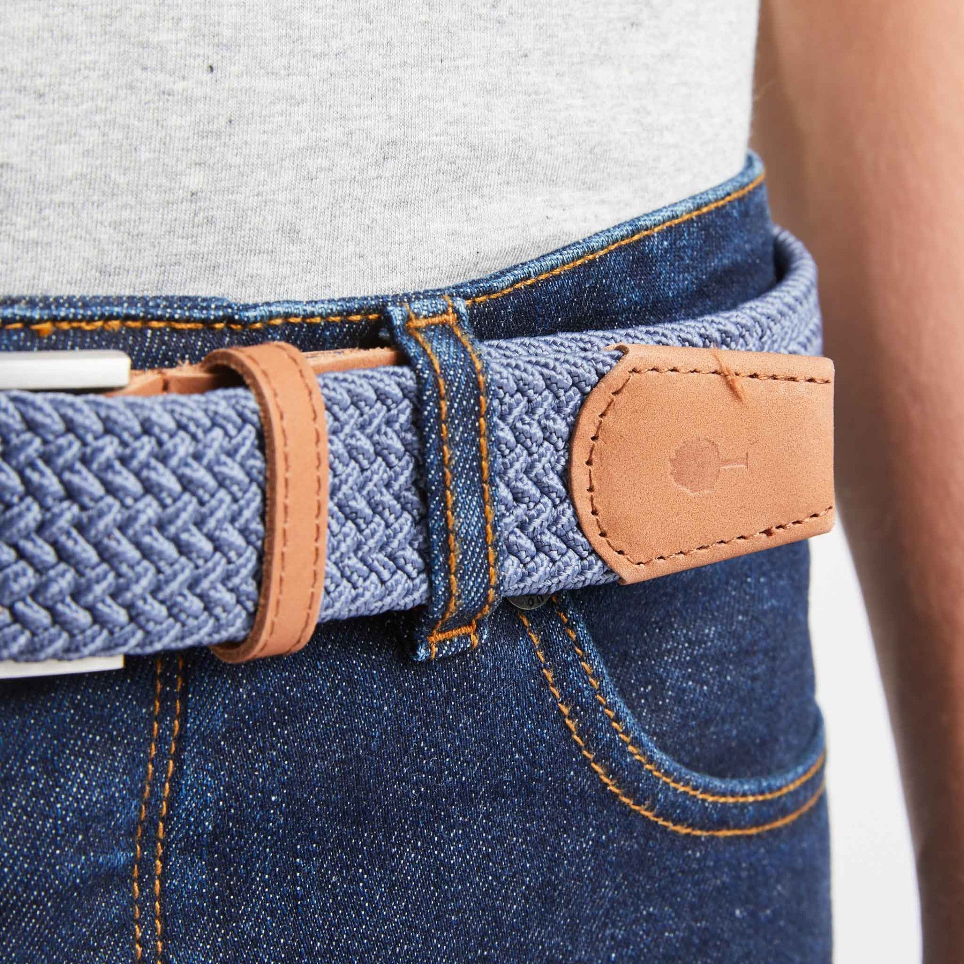 Ceinture Belt Bleue – Élégance Tressée et Engagement Durable