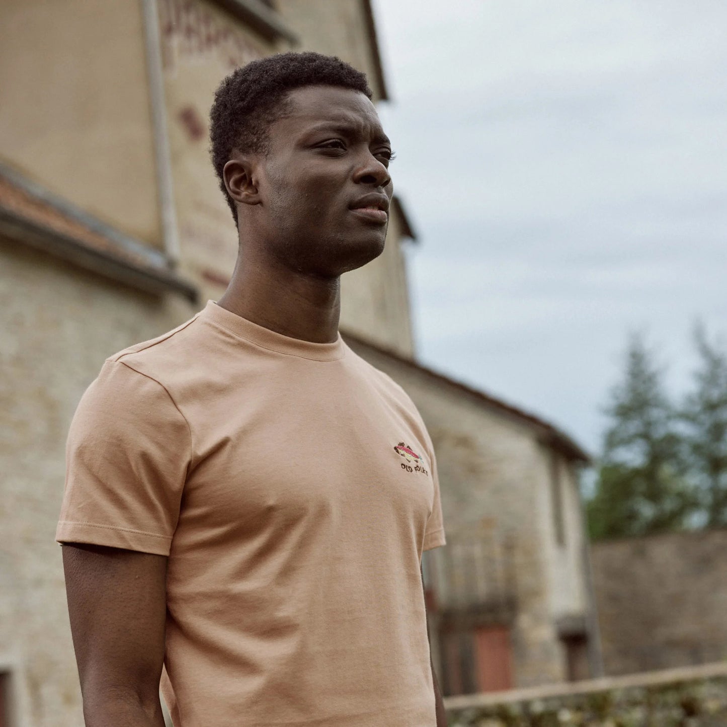 T-shirt Beige ARCY – Élégance Décontractée et Engagement Écoresponsable