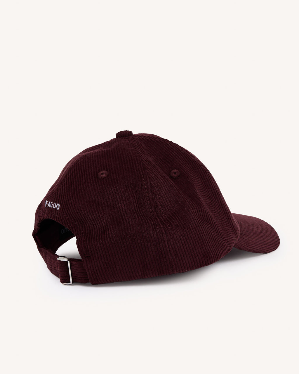 Casquette Cap Bordeaux – L’accessoire chic au style casual