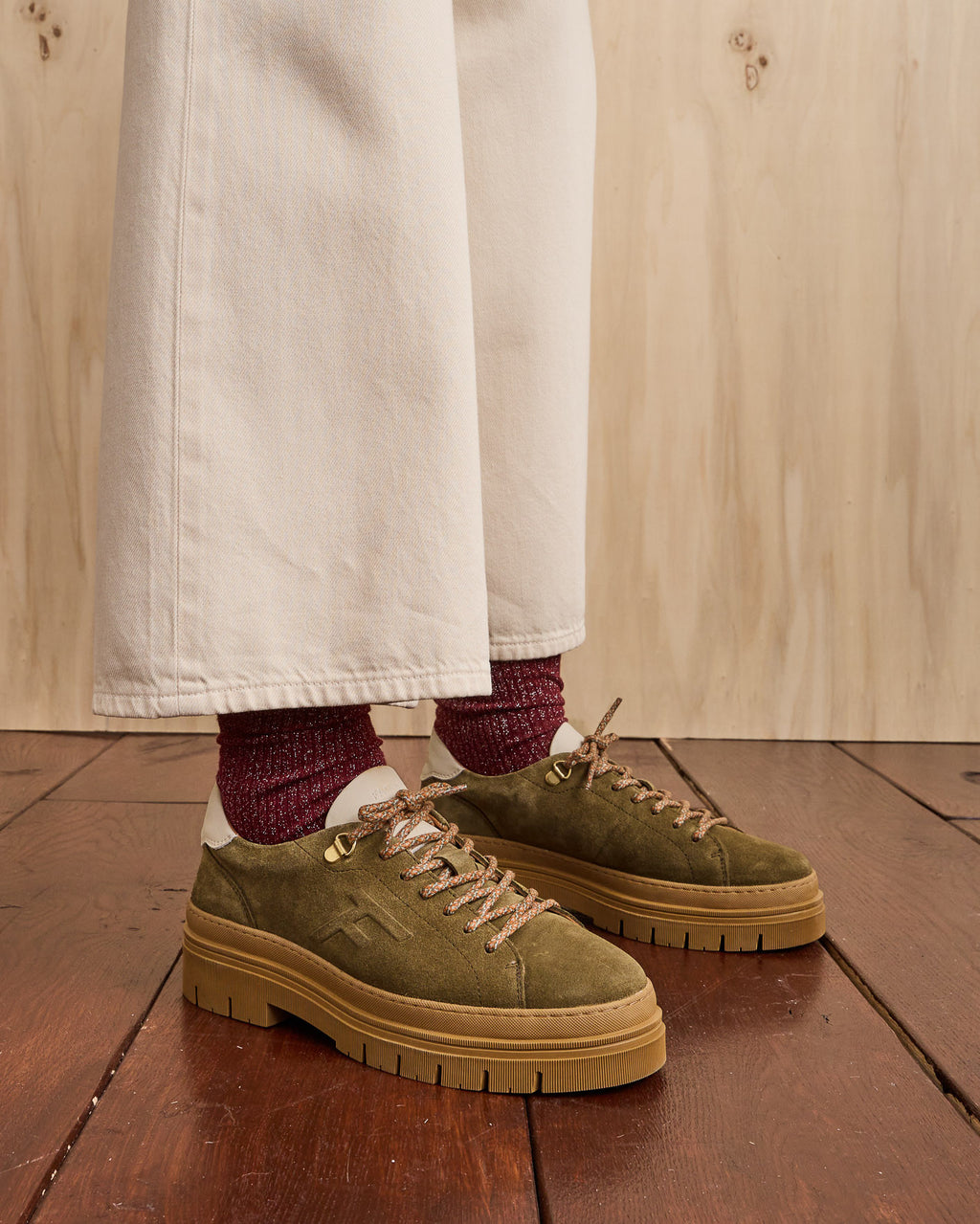 Chaussures basses Marblewood – L’élégance urbaine en cuir