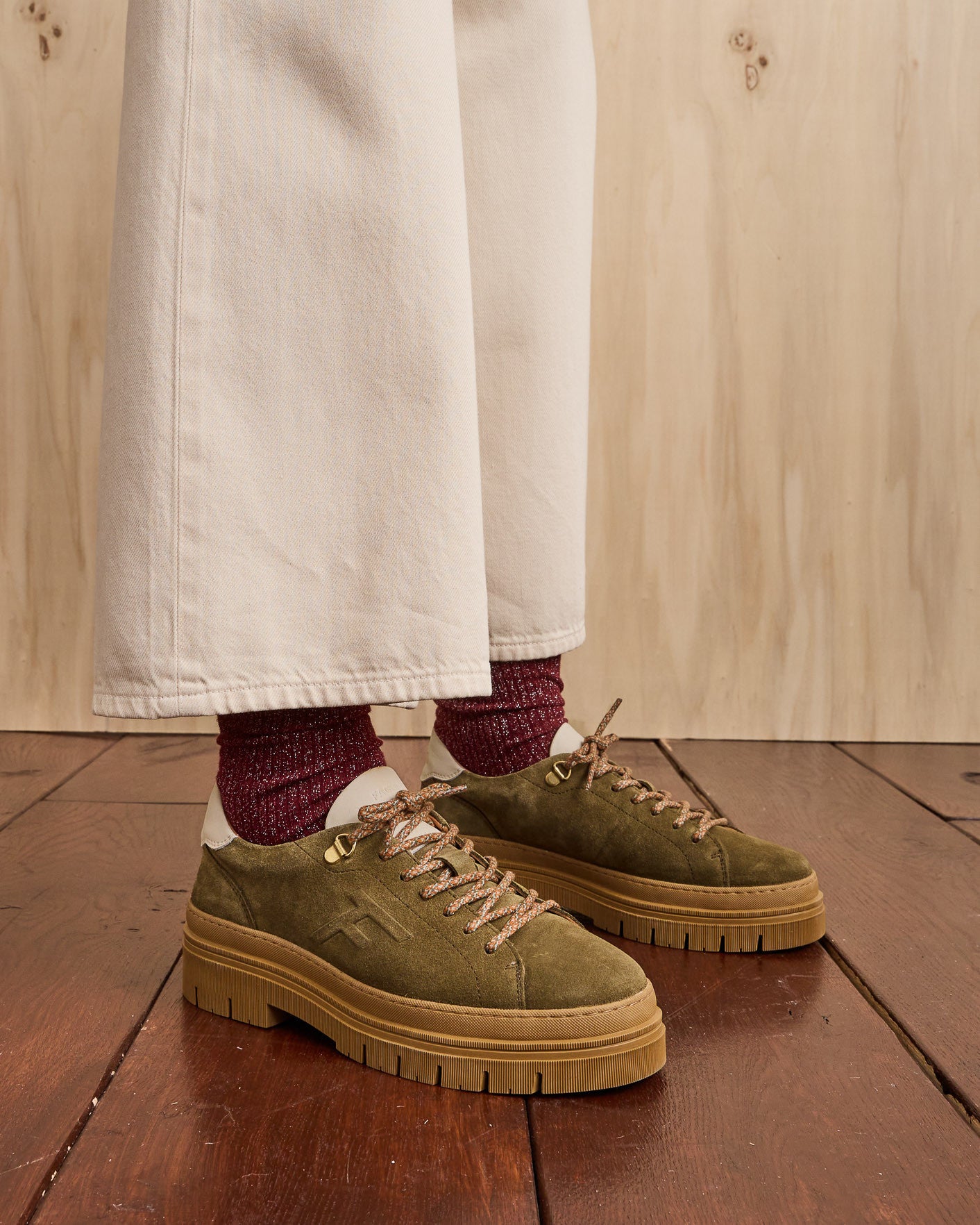 Chaussures basses Marblewood – L’élégance urbaine en cuir