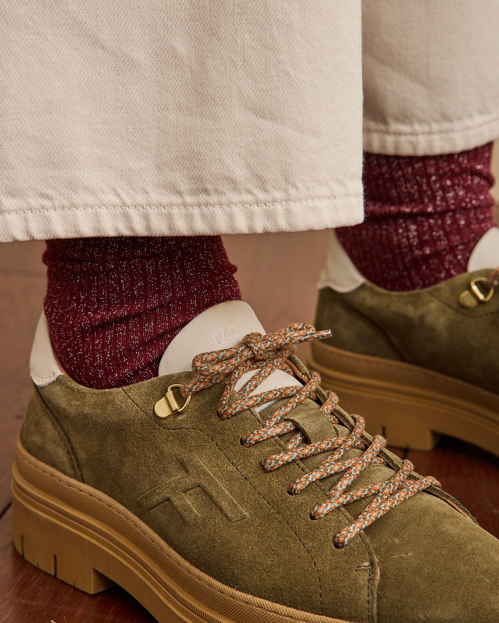 Chaussures basses Marblewood – L’élégance urbaine en cuir