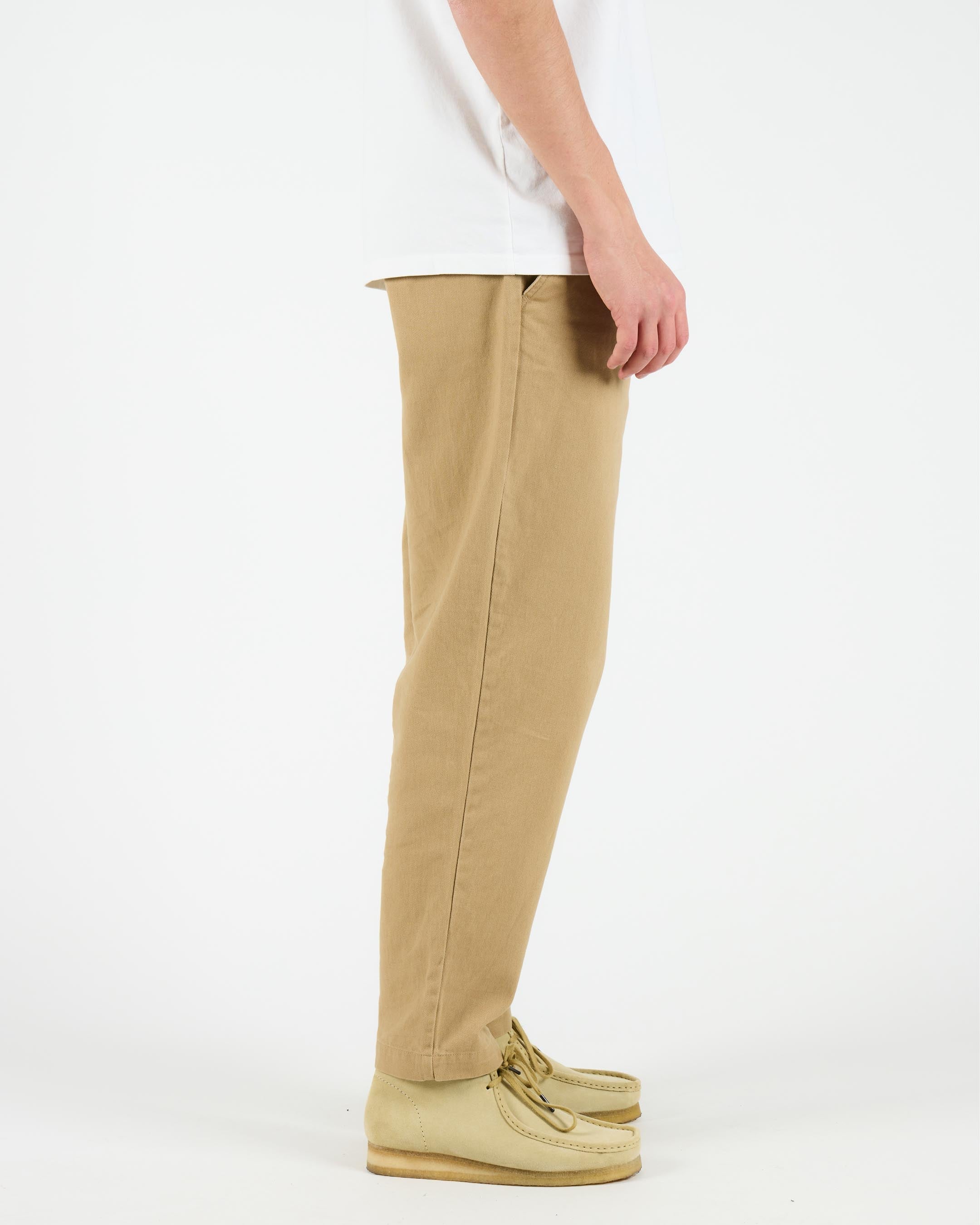Grover Twill Pants – Le relaxed chino incontournable