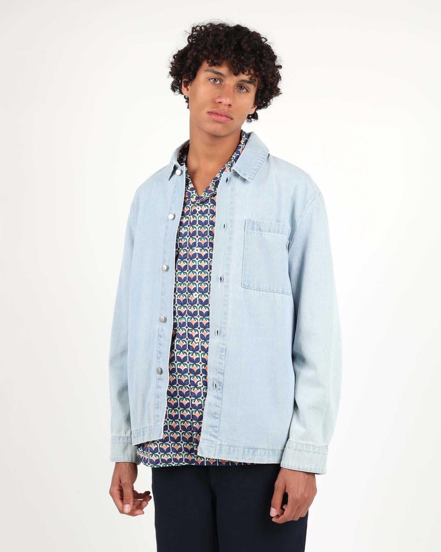 Chemise Ryder en Denim Cotton Worker – Style, Confort et Durabilité